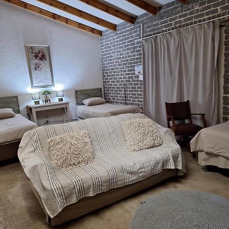 Numbi Hills Self-Catering Villa Хейзивю Екстериор снимка