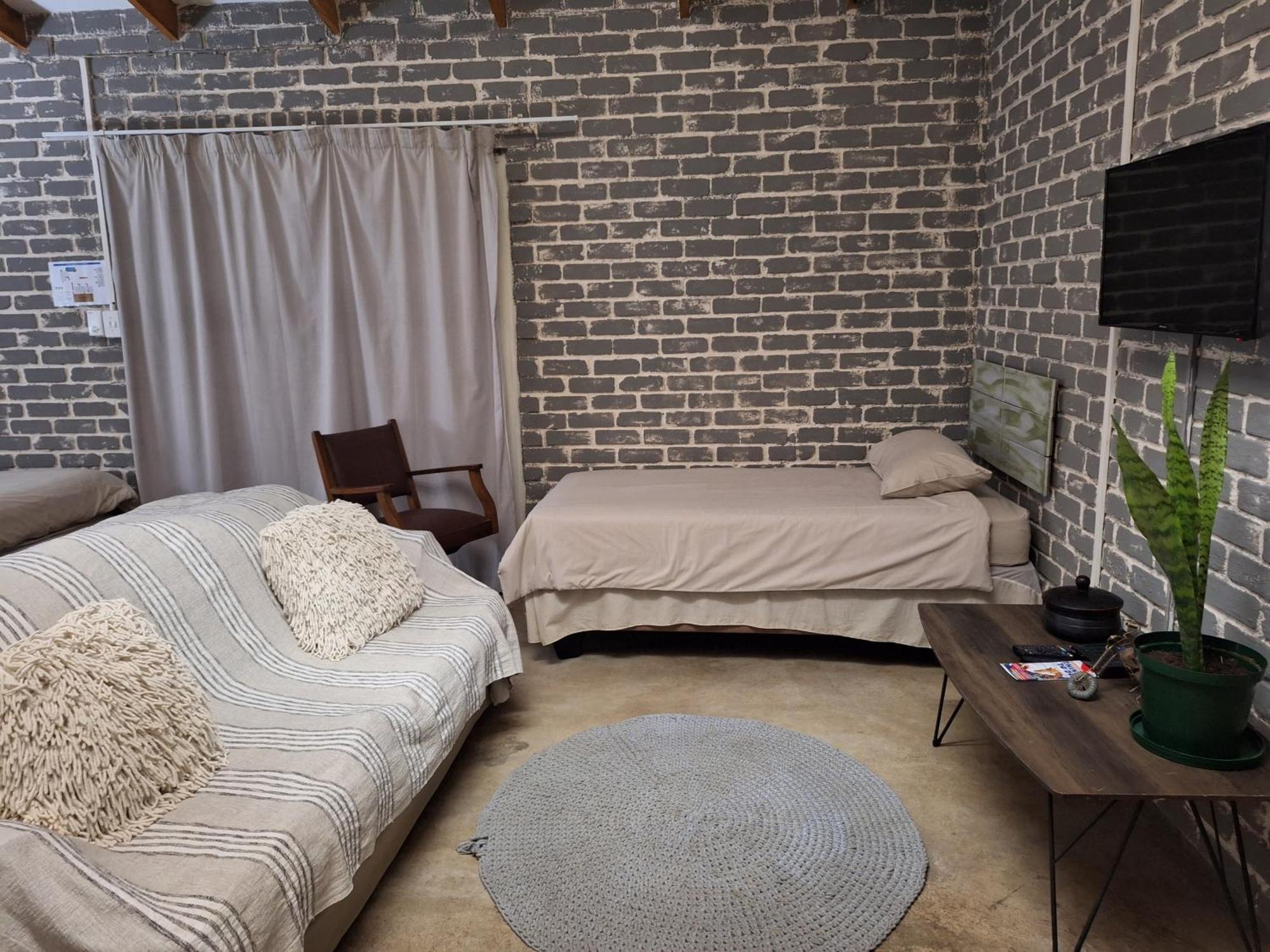 Numbi Hills Self-Catering Villa Хейзивю Екстериор снимка