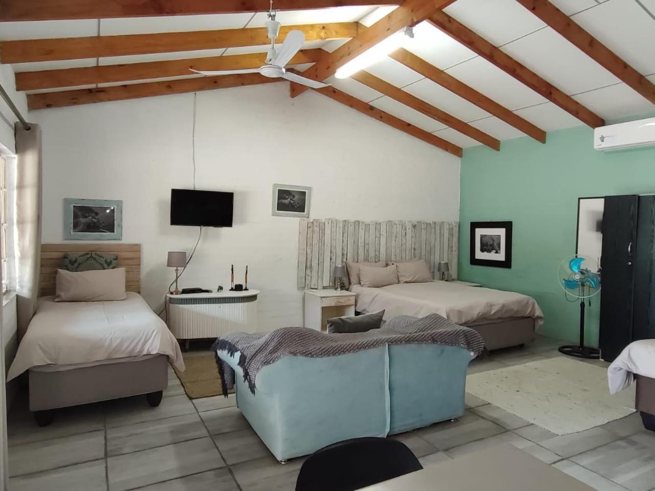 Numbi Hills Self-Catering Villa Хейзивю Екстериор снимка