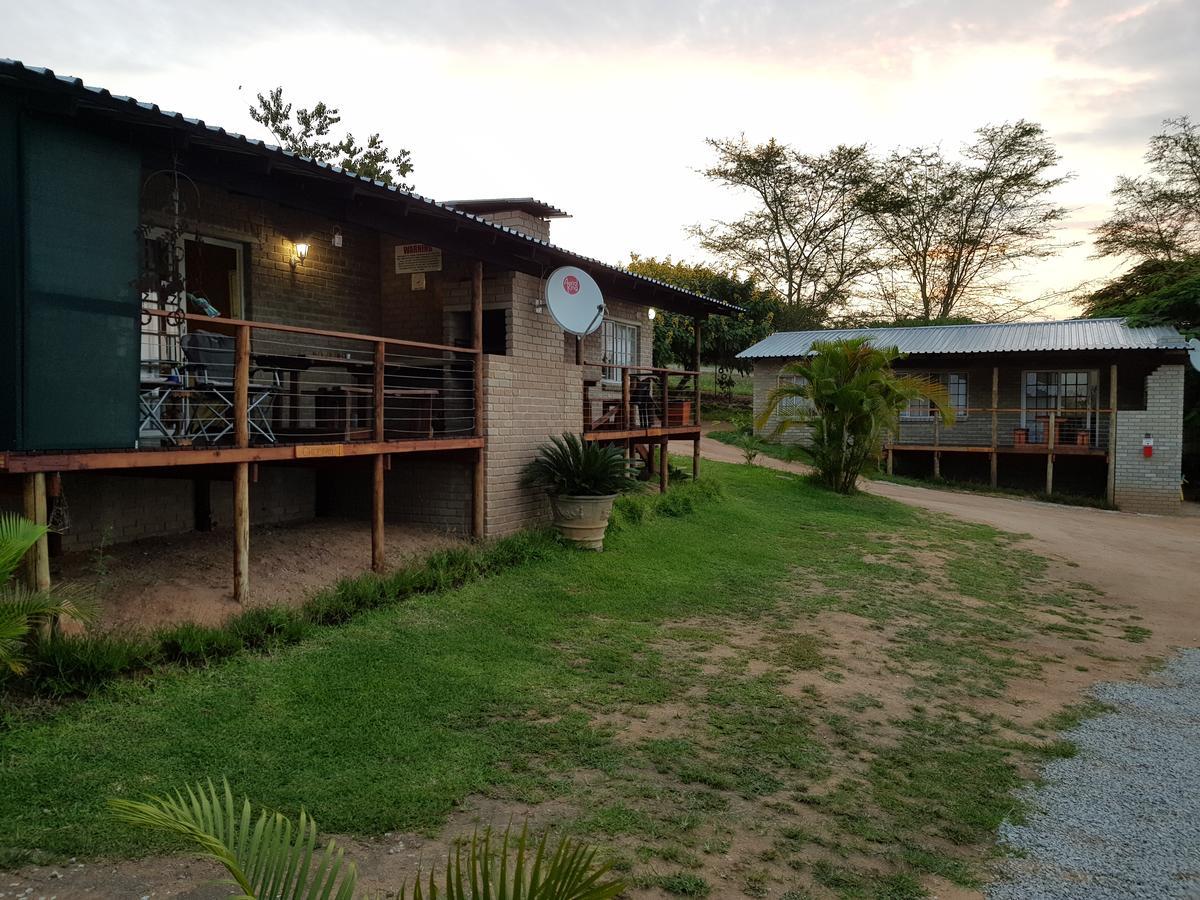 Numbi Hills Self-Catering Villa Хейзивю Екстериор снимка