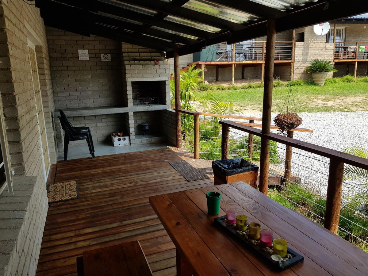 Numbi Hills Self-Catering Villa Хейзивю Екстериор снимка