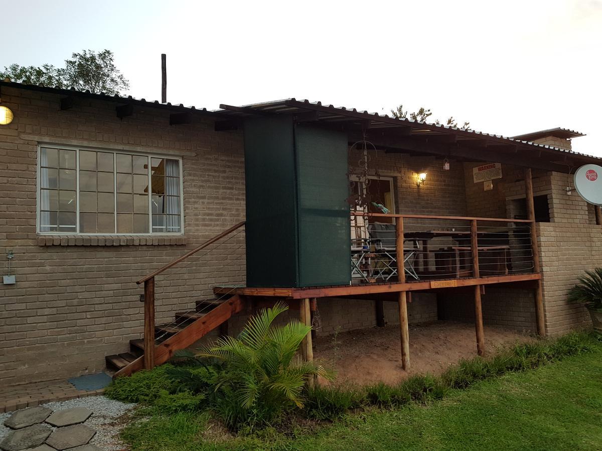 Numbi Hills Self-Catering Villa Хейзивю Екстериор снимка