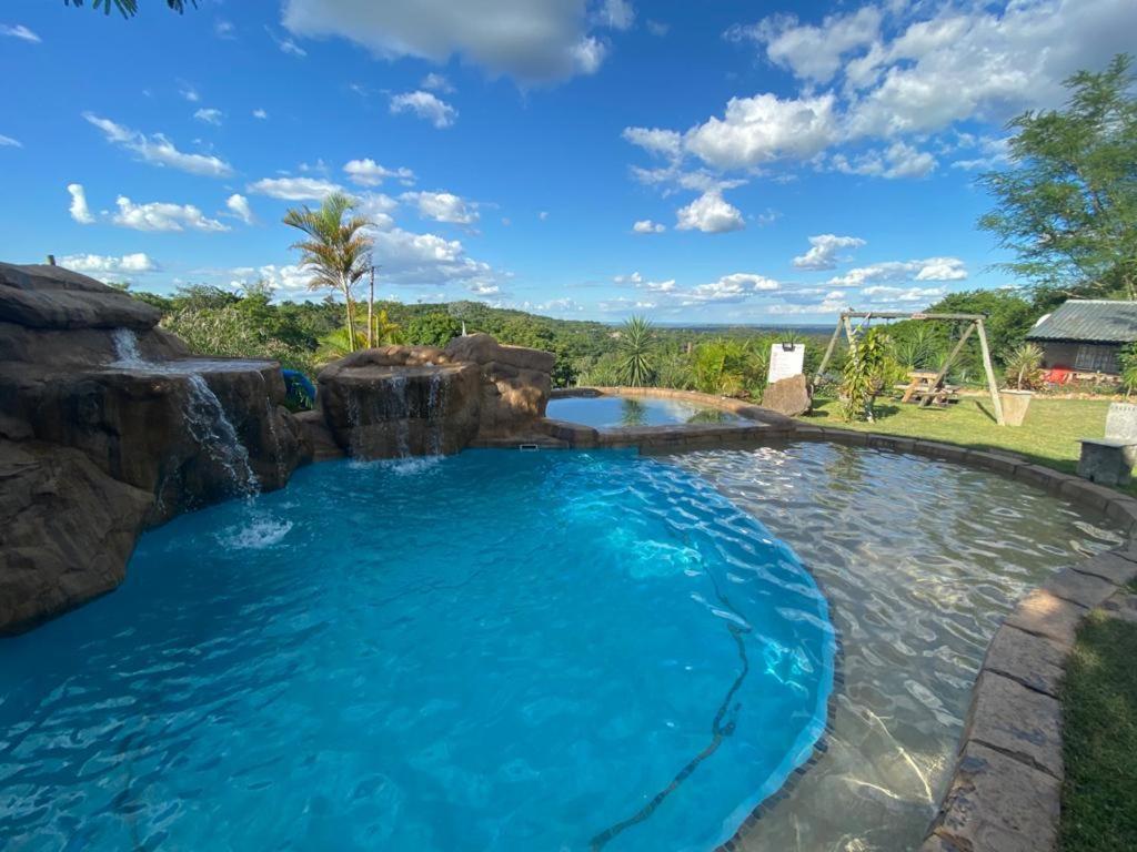 Numbi Hills Self-Catering Villa Хейзивю Екстериор снимка
